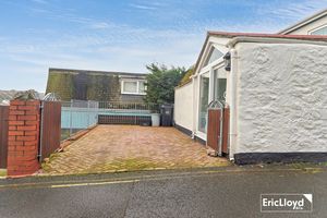 Photo 6- click for photo gallery